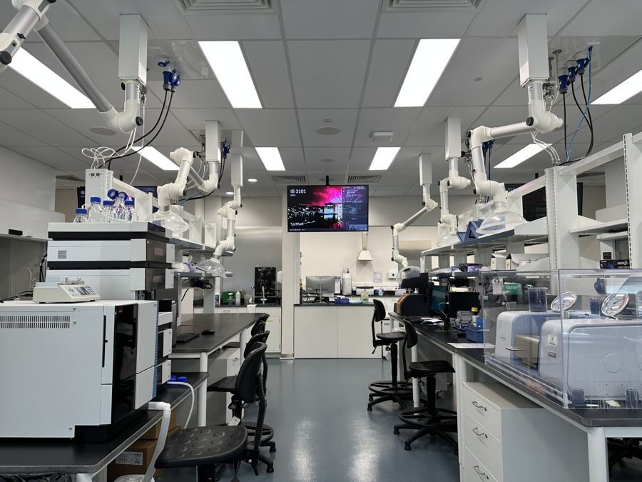 DrugComnpound company